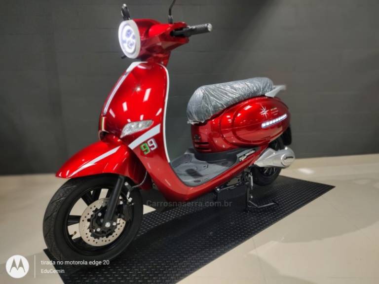 VENTANE MOTORS - MILANO - 2023/2023 - Vermelha - R$ 15.900,00