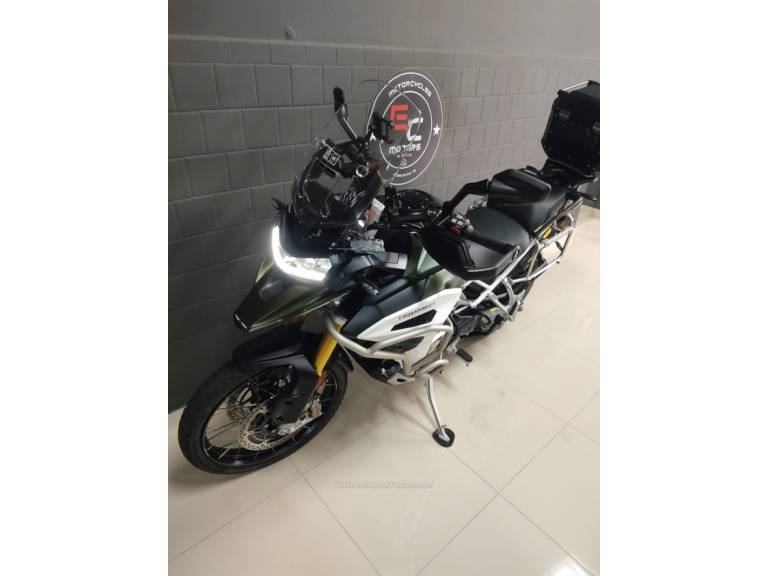 TRIUMPH - TIGER 1200 RA EX - 2023/2023 - Verde - R$ 104.900,00