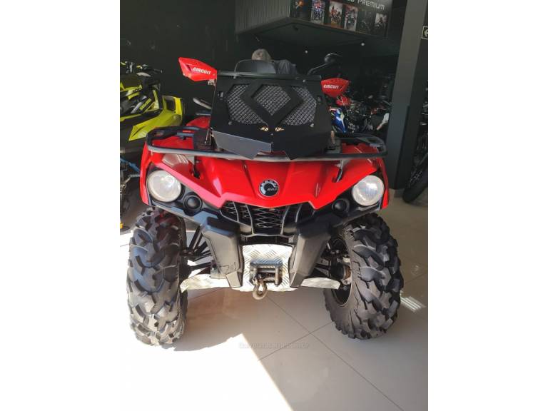 CAN-AM - OUTLANDER - 2018/2019 - Vermelha - R$ 59.900,00