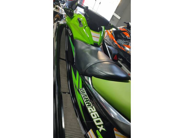 KAWASAKI - JETSKI 750 XI - 2011/2011 - Verde - R$ 46.000,00