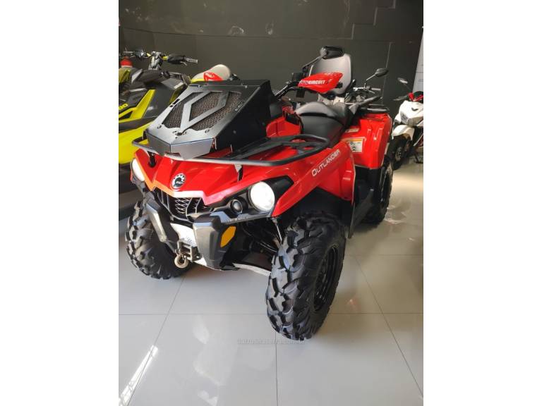 CAN-AM - OUTLANDER - 2018/2019 - Vermelha - R$ 59.900,00