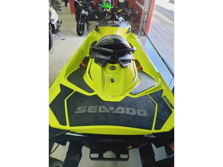 SEADOO - JET SKI - 2018/2018 - Verde - R$ 104.900,00
