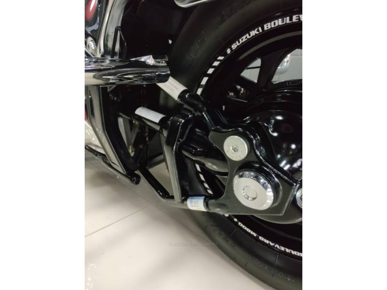SUZUKI - BOULEVARD - 2015/2016 - Branca - R$ 46.800,00