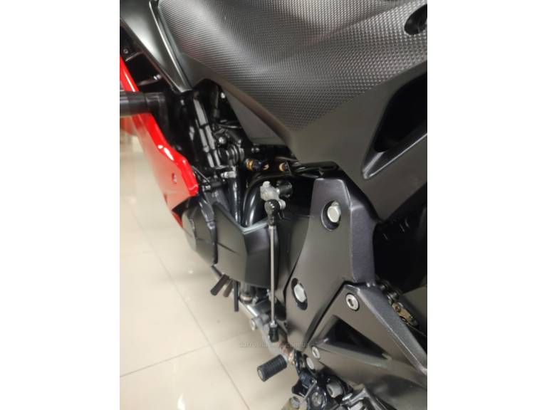 HONDA - CBR 600F - 2014/2014 - Vermelha - R$ 41.900,00