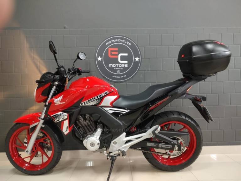 HONDA - CB TWISTER - 2021/2021 - Vermelha - R$ 21.900,00