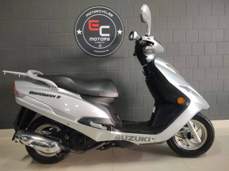 SUZUKI - BURGMAN - 2011/2012 - Prata - R$ 8.600,00