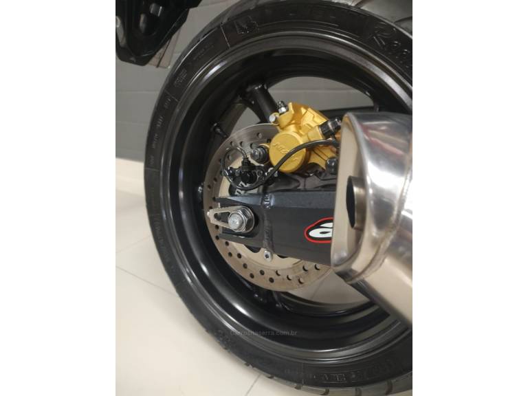 HONDA - CBR 600F - 2014/2014 - Vermelha - R$ 41.900,00