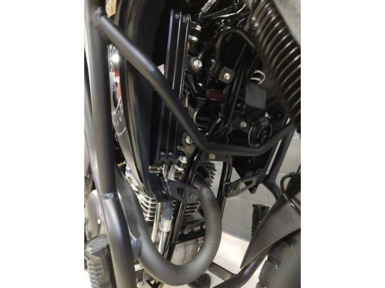 YAMAHA - XTZ - 2023/2023 - Bege - R$ 26.900,00