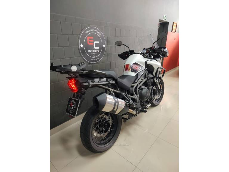TRIUMPH - TIGER 1200 XCX - 2017/2017 - Branca - R$ 53.900,00