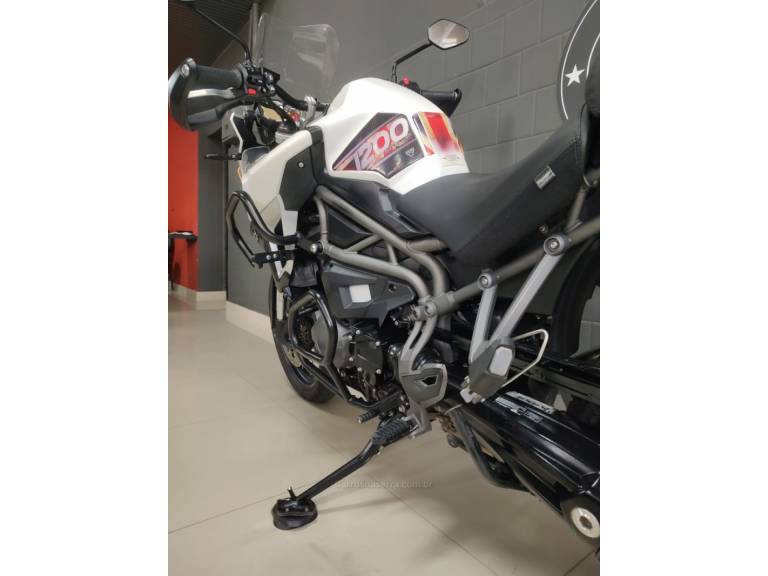 TRIUMPH - TIGER 1200 XCX - 2017/2017 - Branca - R$ 53.900,00