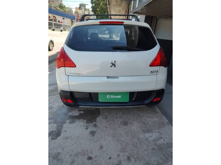 PEUGEOT - 3008 - 2011/2012 - Branca - R$ 38.600,00