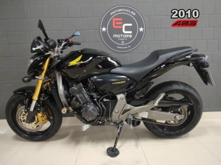 HONDA - CB 600F - 2010/2010 - Preta - R$ 38.900,00