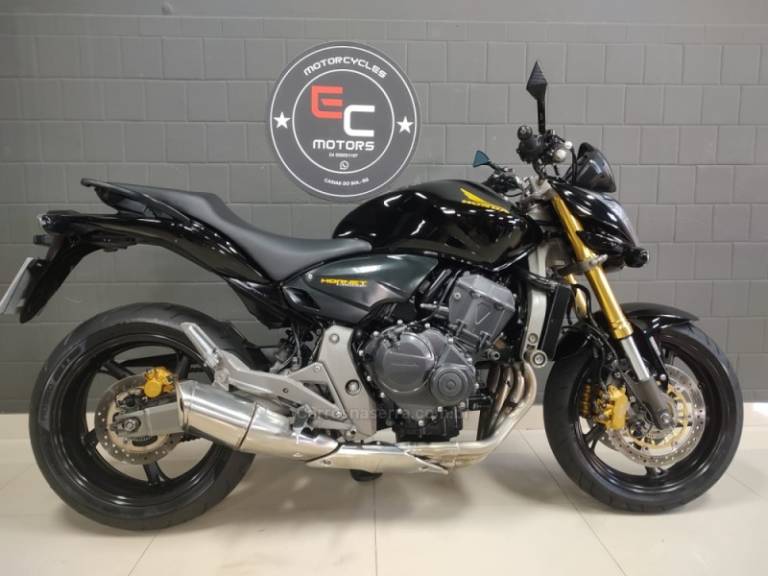 HONDA - CB 600F - 2010/2010 - Preta - R$ 38.900,00