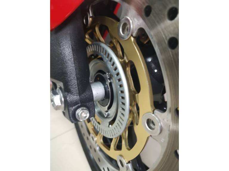 HONDA - CBR 600F - 2014/2014 - Vermelha - R$ 41.900,00